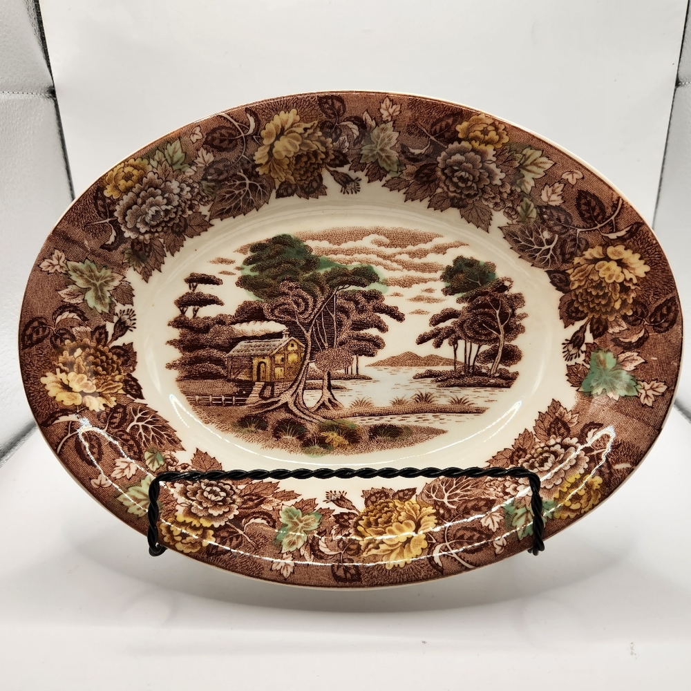 Vintage Nasco "Mountain Wood-Land" Serving Dish